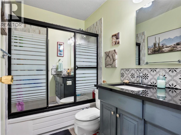 2199 Perryville Place, Kamloops, BC, V2B 7Y1 - 17