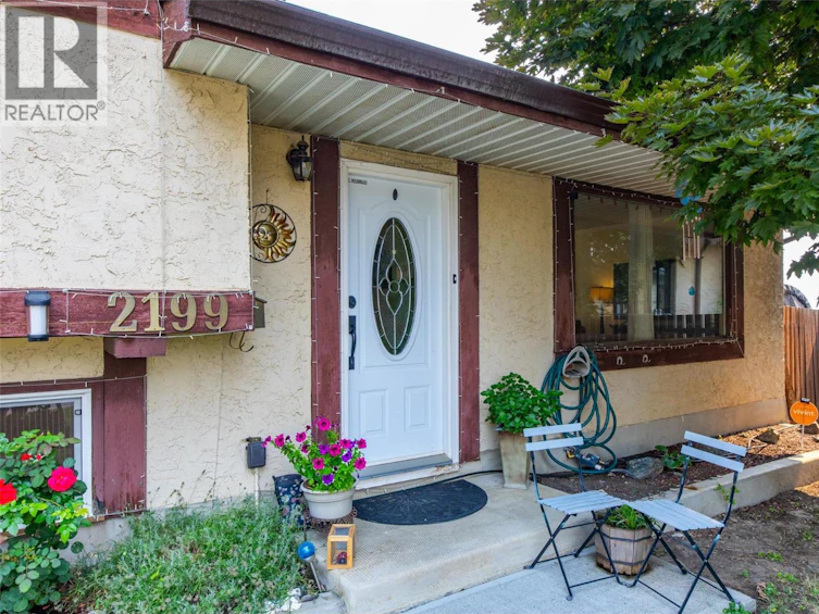 2199 Perryville Place, Kamloops, BC, V2B 7Y1 - 2