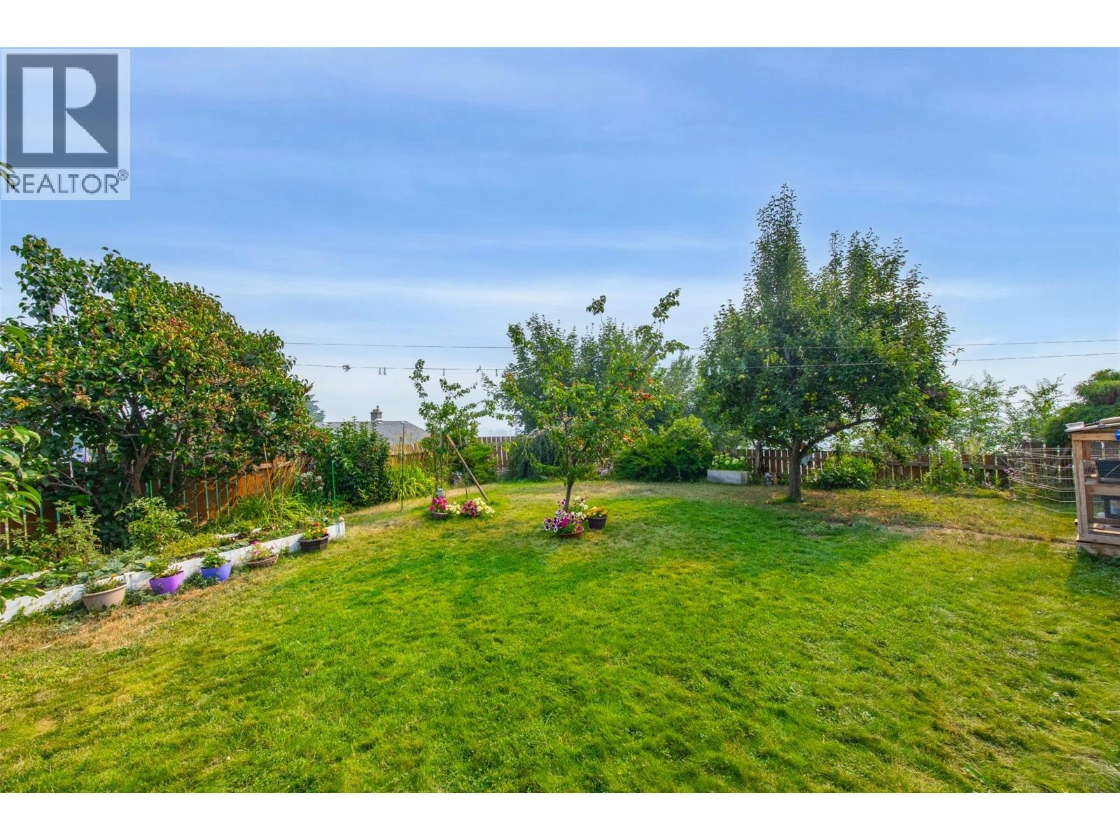 2199 Perryville Place, Kamloops, BC, V2B 7Y1 - 28