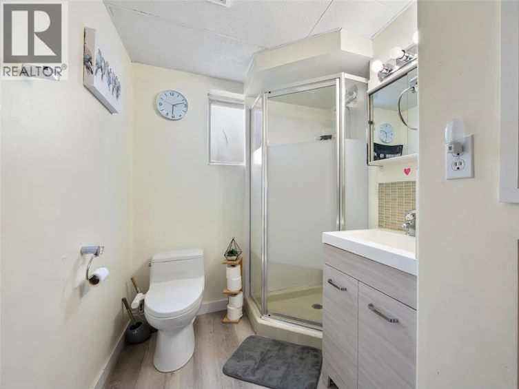 2199 Perryville Place, Kamloops, BC, V2B 7Y1 - 21