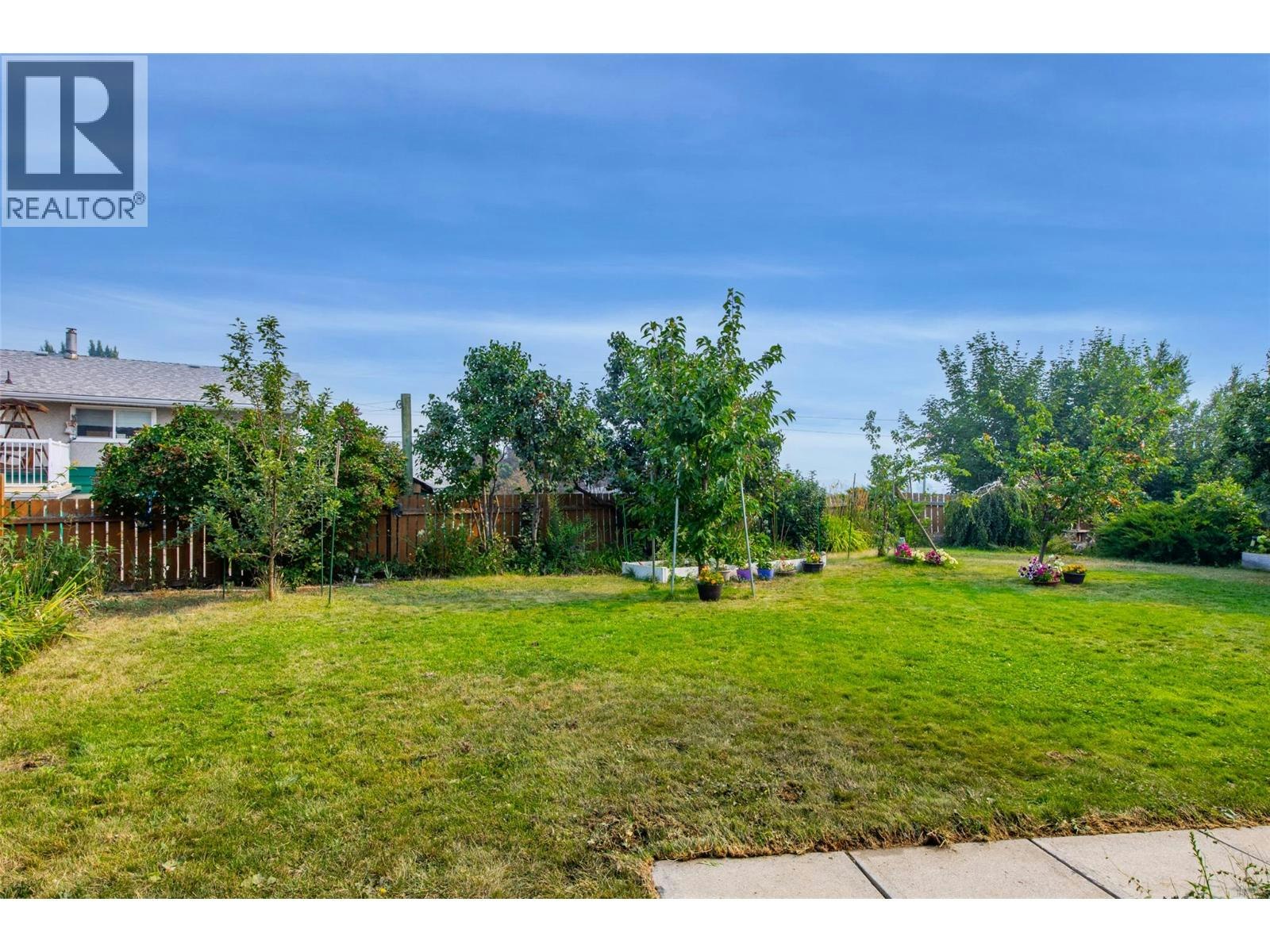 2199 Perryville Place, Kamloops, BC, V2B 7Y1 - 27