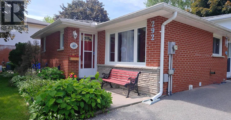 UPPER-292 Brighton Court, Oshawa, ON, L1G 6H6 - 2