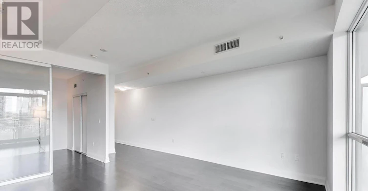 1718-160 Vanderhoof Avenue, Toronto, ON, M4G 0B7 - 5