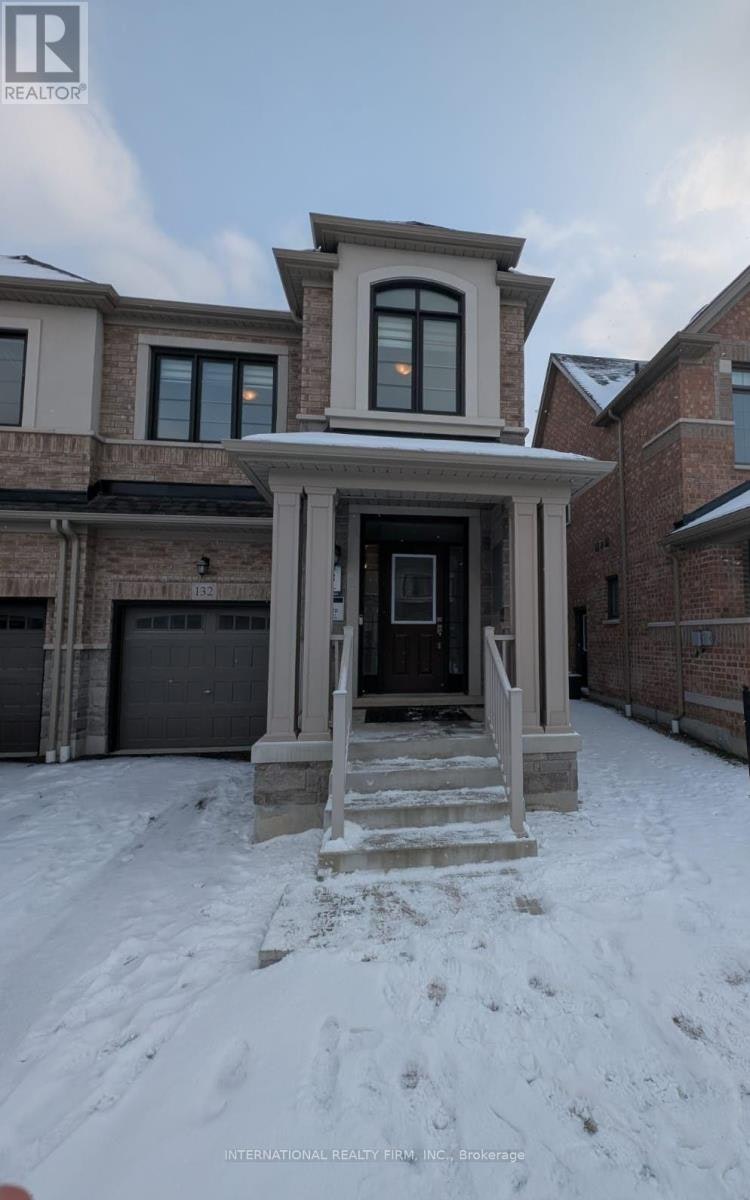 132 Laing Drive, Whitby, ON, L1P 0N5