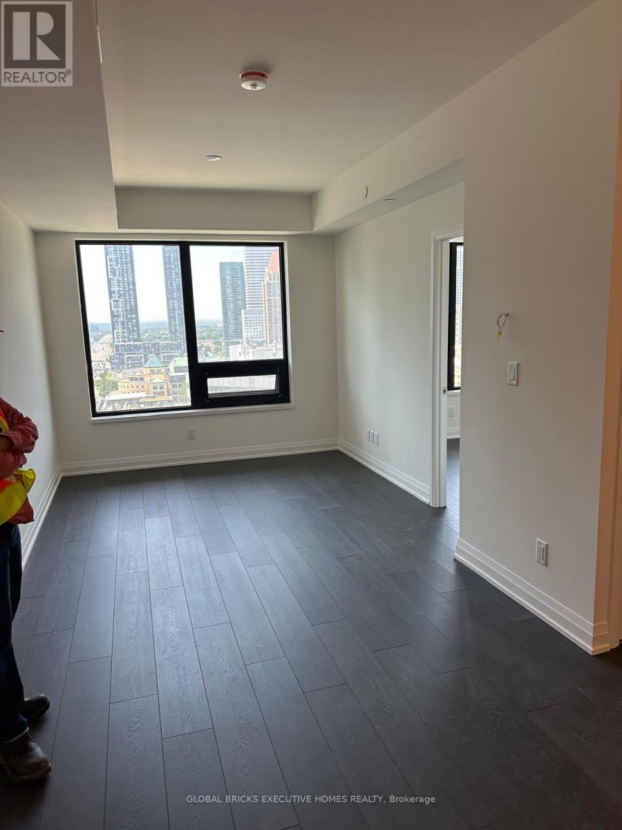 1706-4015 The Exchange, Mississauga, ON, L5B 0N9 - 5
