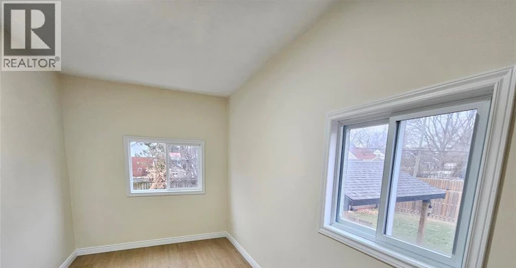 2-3216 Manchester Road, Windsor, ON, N9C 1X9 - 8