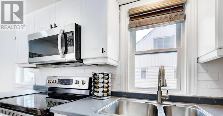 1243 Landor Street, London, ON, N5Y 3W2 - 12