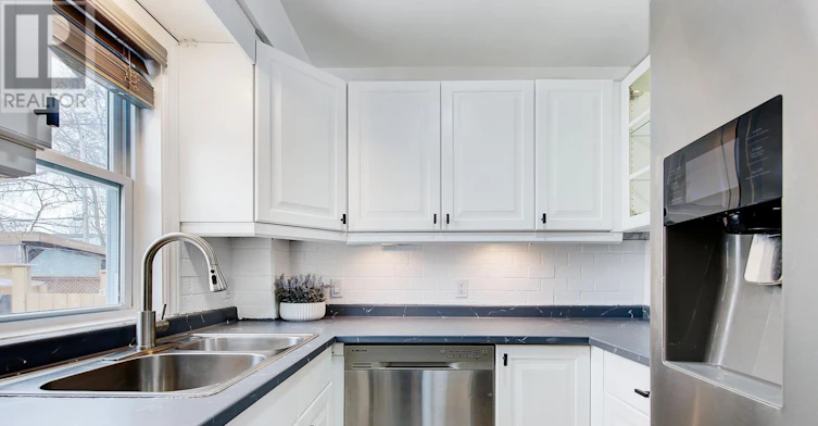 1243 Landor Street, London, ON, N5Y 3W2 - 9