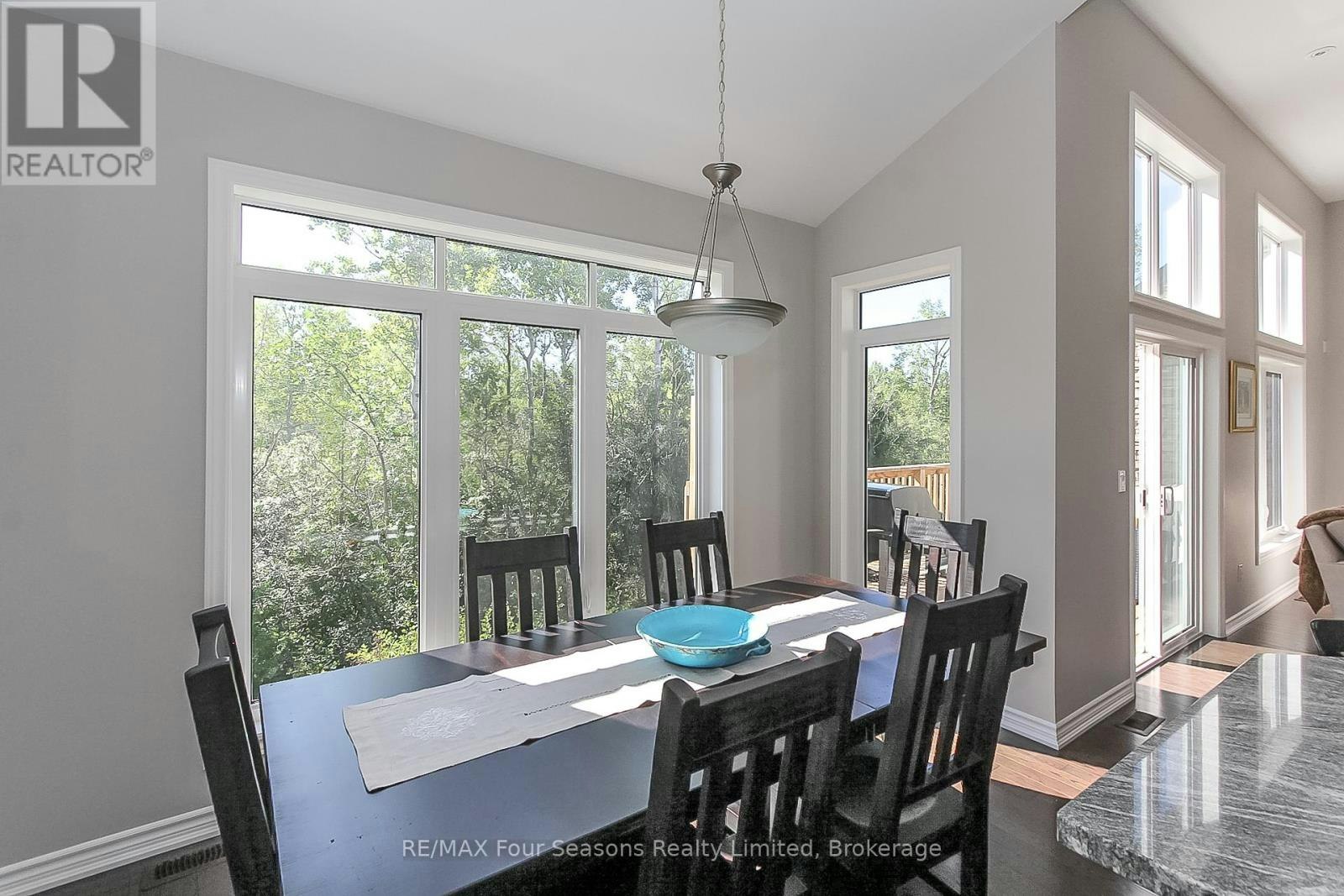 12 Robbie Way, Collingwood, ON, L9Y 0X5 - 33