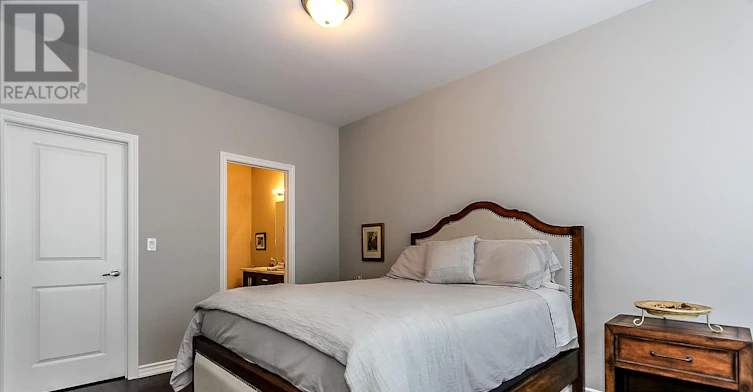 12 Robbie Way, Collingwood, ON, L9Y 0X5 - 6