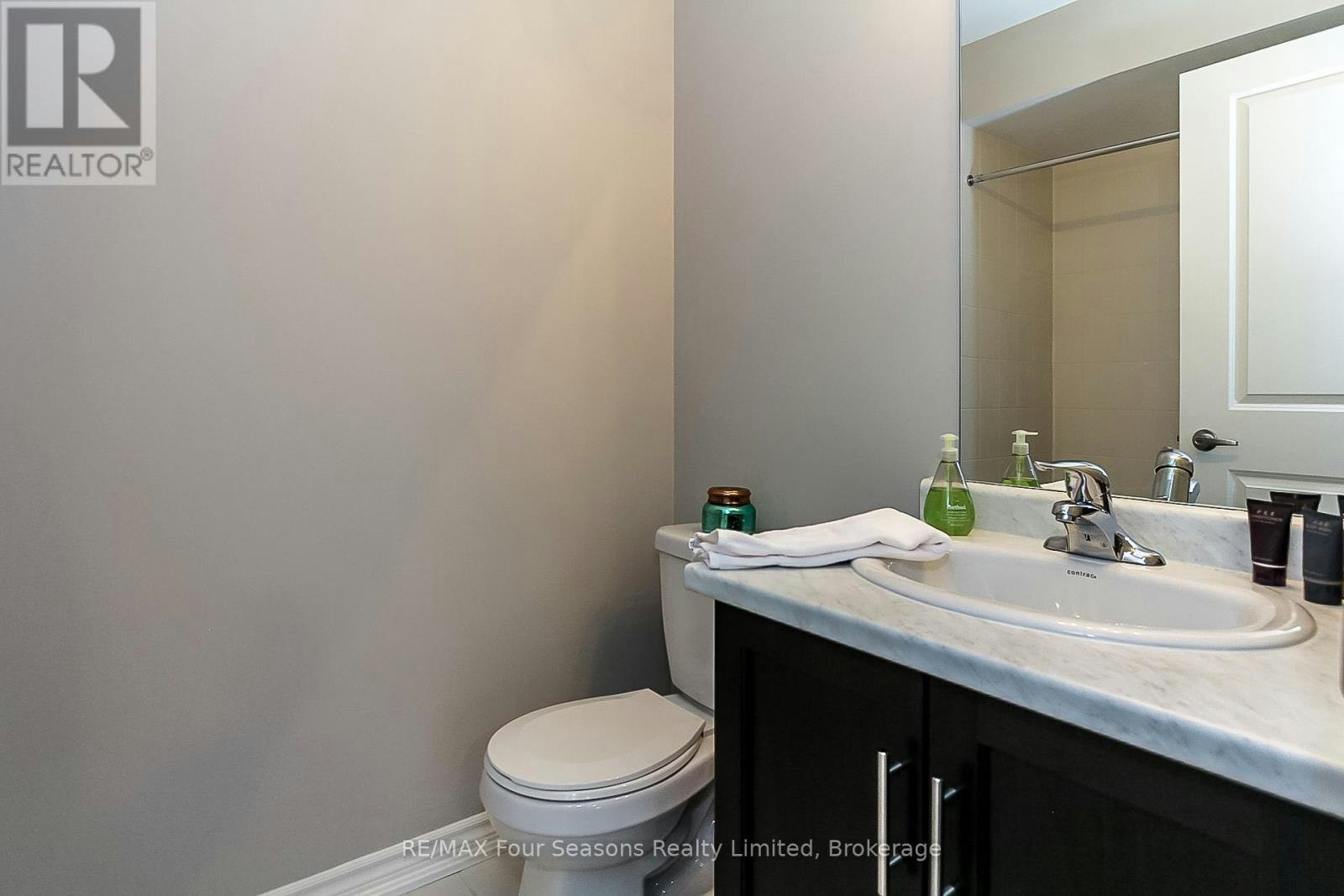 12 Robbie Way, Collingwood, ON, L9Y 0X5 - 11