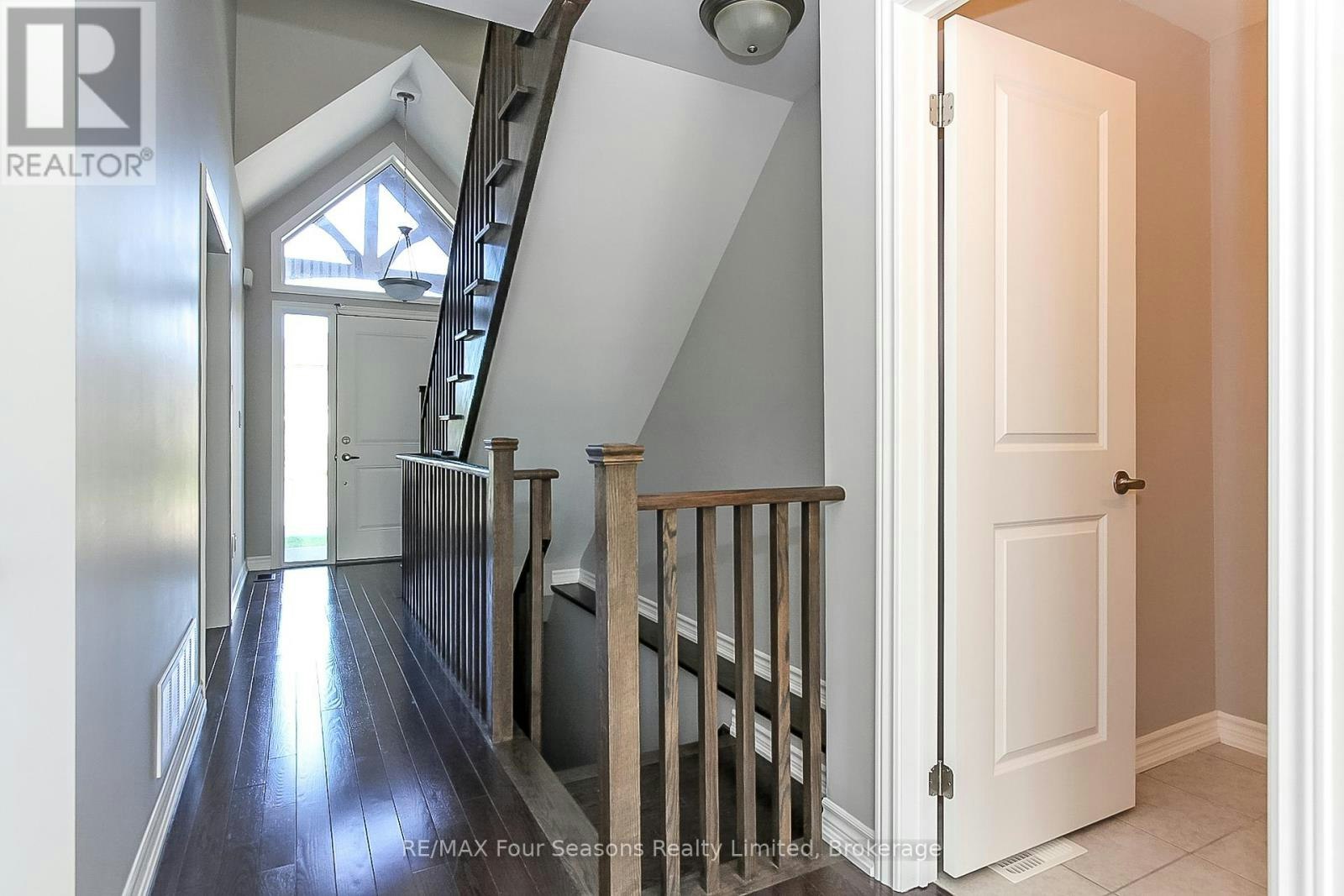 12 Robbie Way, Collingwood, ON, L9Y 0X5 - 3