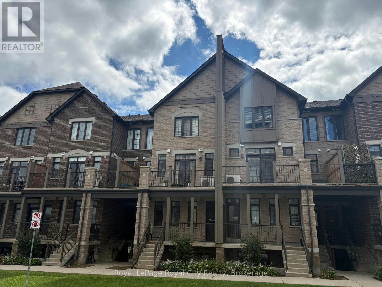 207-333 Gosling Gardens, Guelph, ON, N1L 0P8