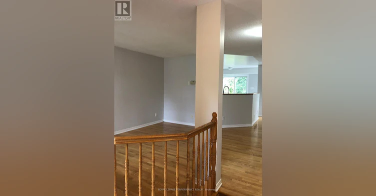 3827 Crowsnest Avenue, Ottawa, ON, K1V 1K4 - 2