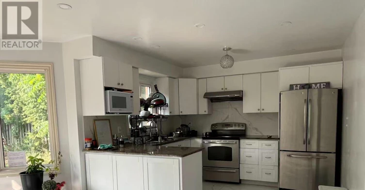 MAIN-60 Normandy Crescent, Richmond Hill, ON, L4C 8L7 - 4