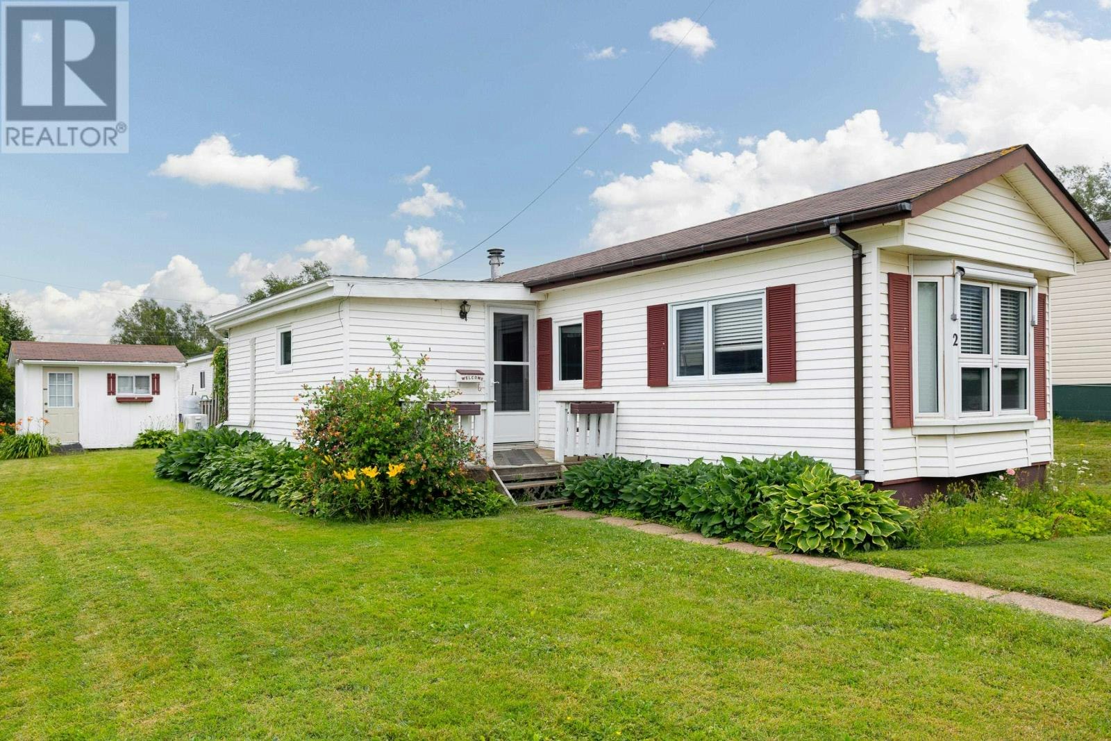 2 Selkirk Avenue, Cornwall, PE, C0A 1H0