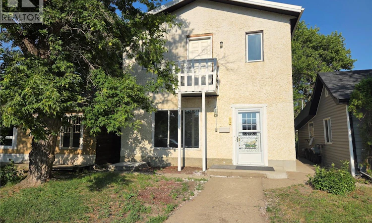859 Cartier Avenue