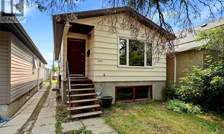2051 Mcdonald Street