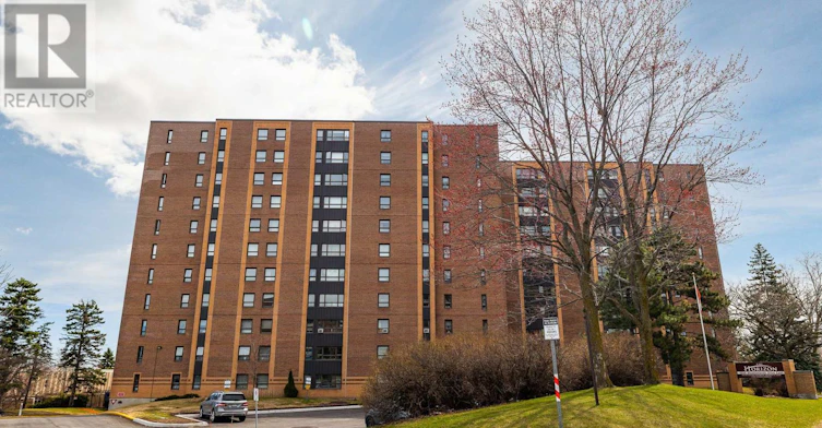 705-1356 Meadowlands Drive E, Ottawa, ON, K2E 6K6 - 2