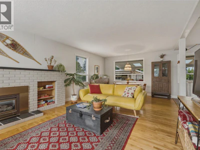 2903 17 Street - 5