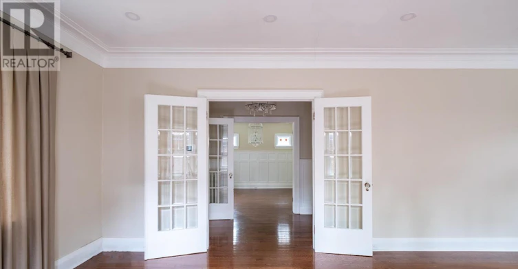 56 Ridley Boulevard, Toronto, ON, M5M 3L4 - 5