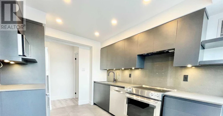 1408-887 Bay Street, Toronto, ON, M5S 3K4 - 2