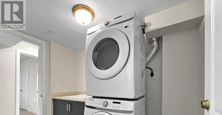 14 Credit Lane, Richmond Hill, ON, L4E 1G9 - 24