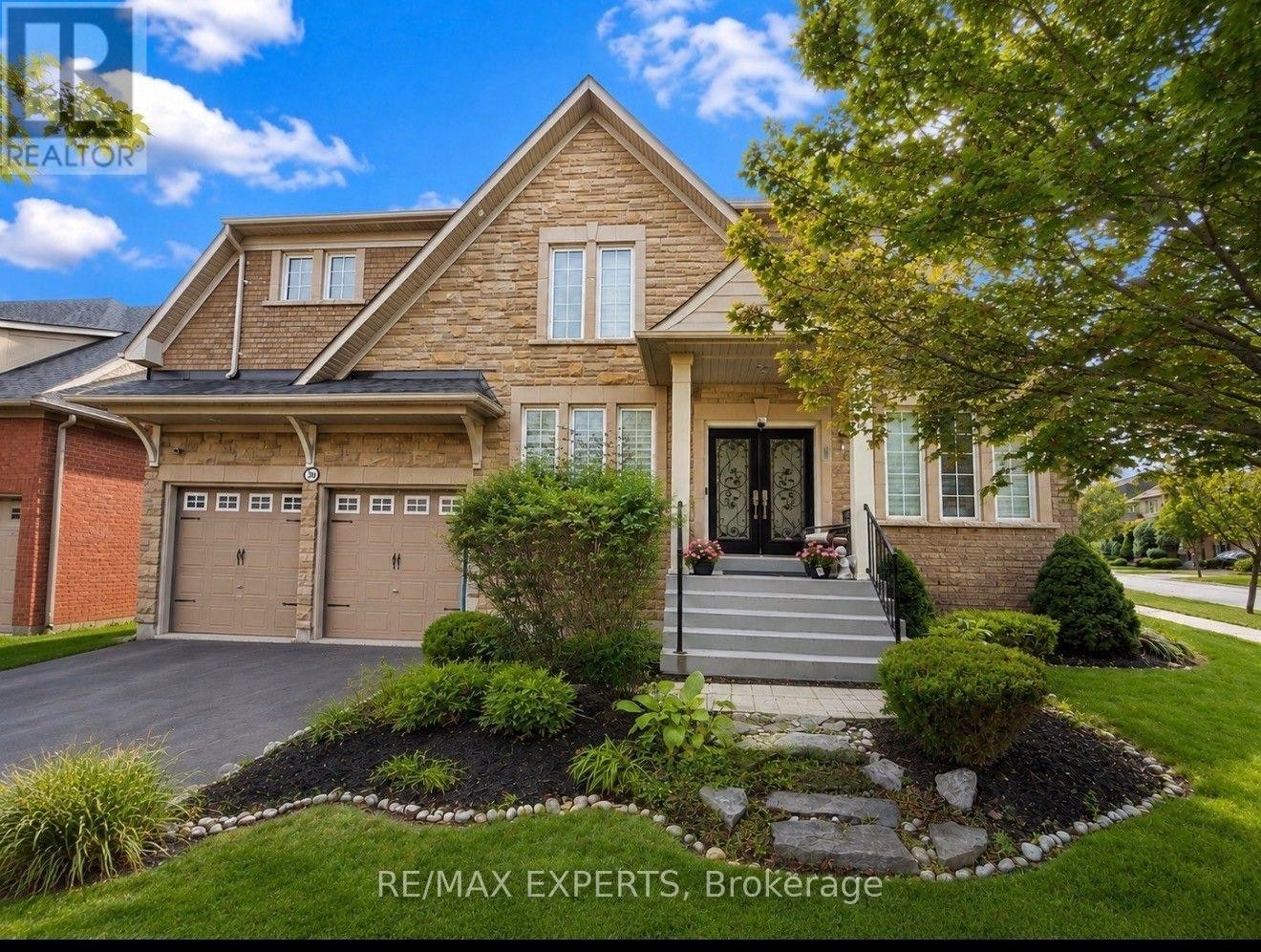 30 Alhart Street, Richmond Hill, ON, L4E 5E8