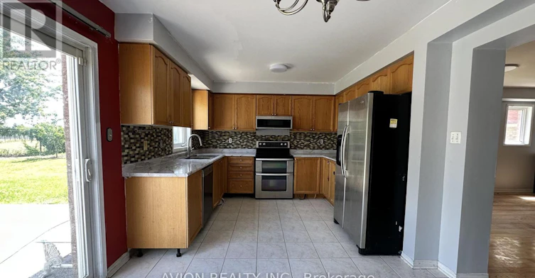 61 Crannyfield Drive, Brampton, ON, L7A 3X3 - 4