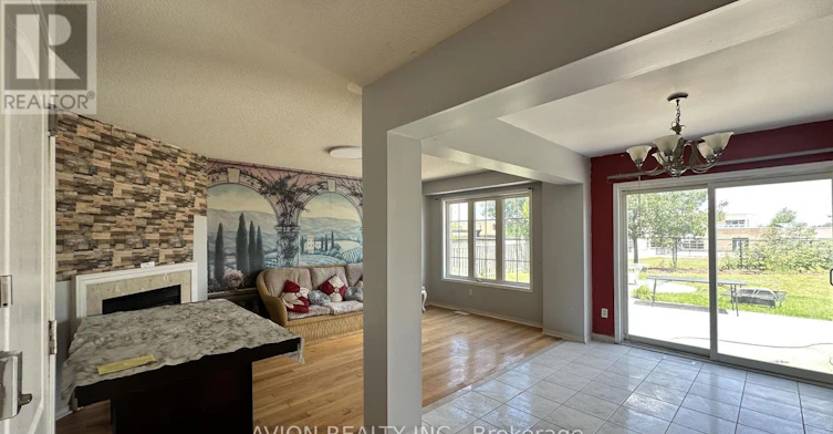 61 Crannyfield Drive, Brampton, ON, L7A 3X3 - 3