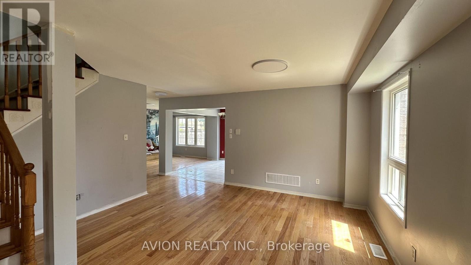 61 Crannyfield Drive, Brampton, ON, L7A 3X3 - 2