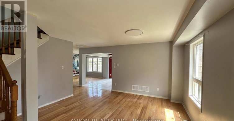 61 Crannyfield Drive, Brampton, ON, L7A 3X3 - 2