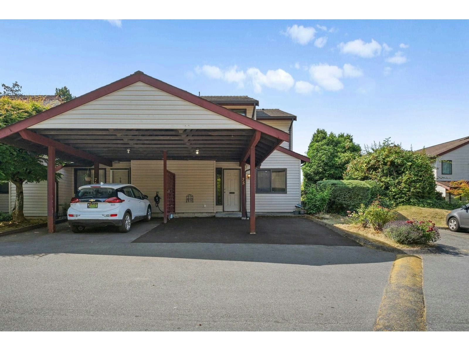 75-13880 74 Avenue, Surrey, BC, V3W 7E6