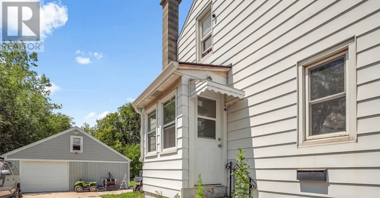 1019 Niagara Street, Welland, ON, L3C 1M5 - 2