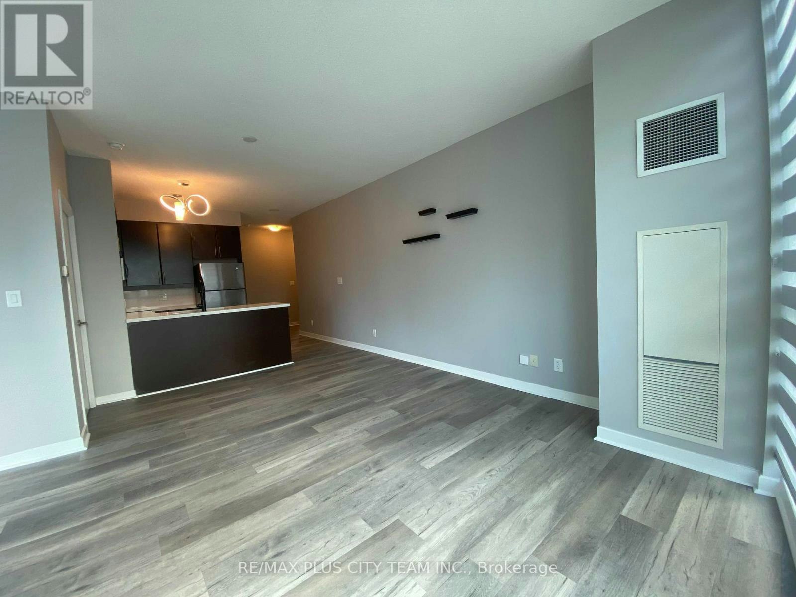 1802-18 Harbour Street, Toronto, ON, M5E 1Z8 - 6