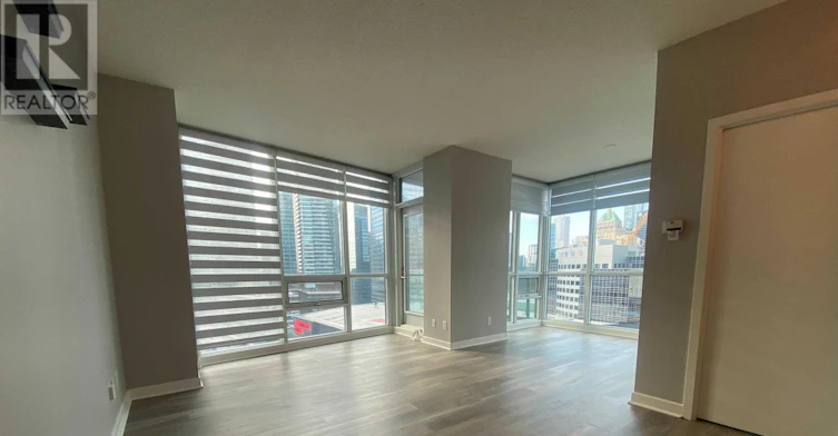 1802-18 Harbour Street, Toronto, ON, M5E 1Z8 - 3