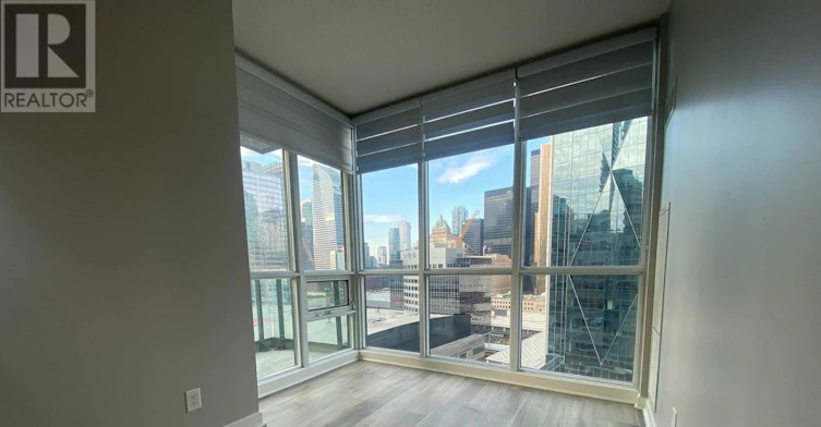 1802-18 Harbour Street, Toronto, ON, M5E 1Z8 - 2