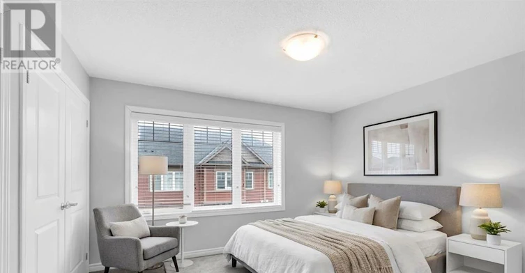 2500 Hill Rise Court, Oshawa, ON, L1L 0M6 - 4