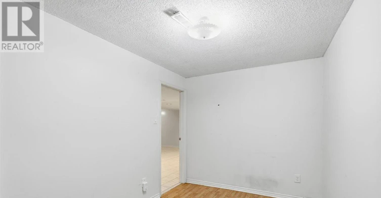 73 Jessica Gardens, Vaughan, ON, L4J 3G1 - 39