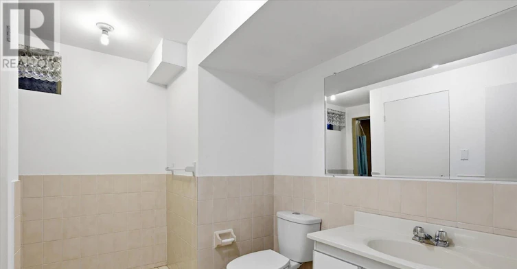 73 Jessica Gardens, Vaughan, ON, L4J 3G1 - 40