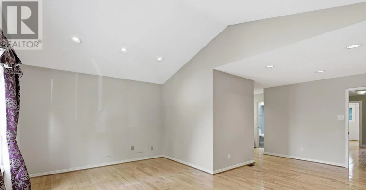 73 Jessica Gardens, Vaughan, ON, L4J 3G1 - 21