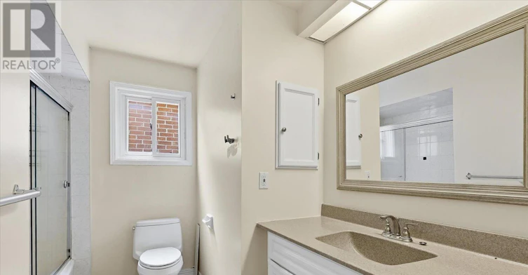 73 Jessica Gardens, Vaughan, ON, L4J 3G1 - 34