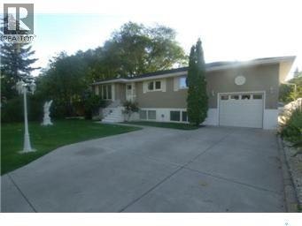 2018 Morgan Avenue, Saskatoon, SK, S7J 2E1