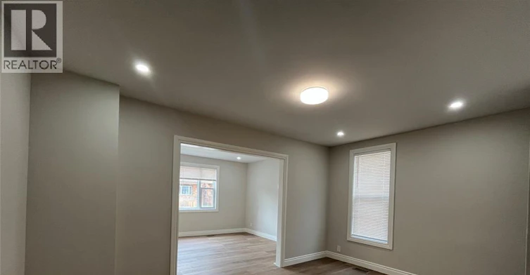 205 St.Clair Street, Chatham-Kent, ON, N7L 3J4 - 3
