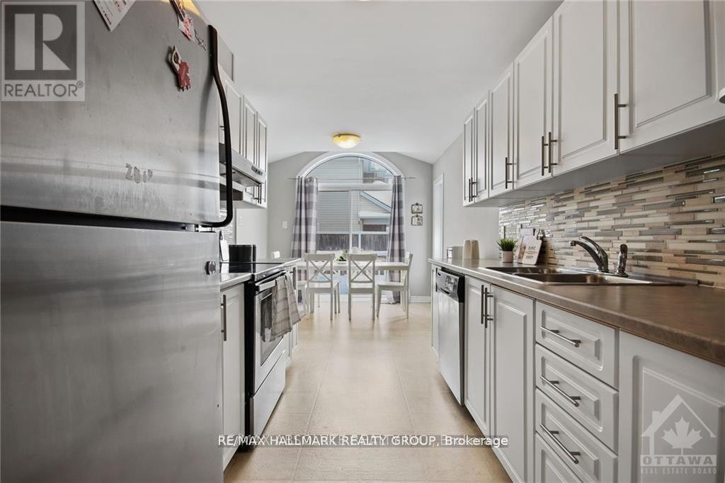 100 Lerta Way, Ottawa, ON, K4A 0W5 - 14