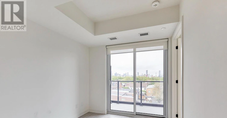 520-5 Lakeview Avenue, Toronto, ON, M6J 0H3 - 17
