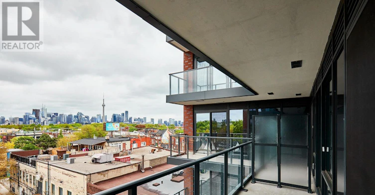 520-5 Lakeview Avenue, Toronto, ON, M6J 0H3 - 27