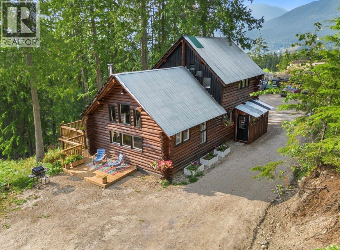 760 Kangaroo Trail, Nakusp, BC, V0G 1R0