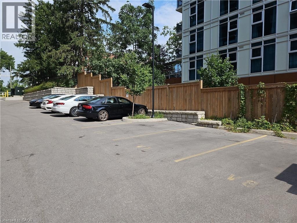 255-258B Sunview Street, Waterloo, ON, N2L 3V9 - 22