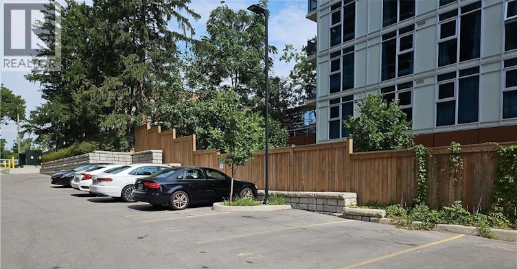 255-258B Sunview Street, Waterloo, ON, N2L 3V9 - 22